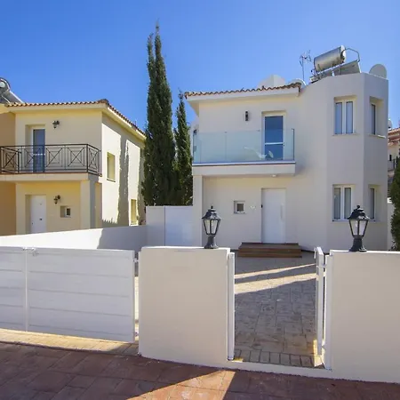 Tsokkos Luxury Villa