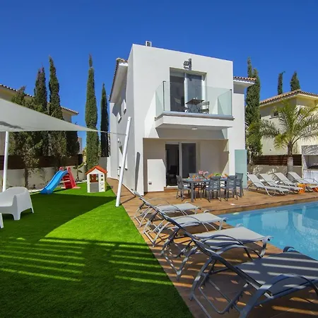 Villa Tsokkos Luxury